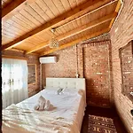 Golden Villa Berat